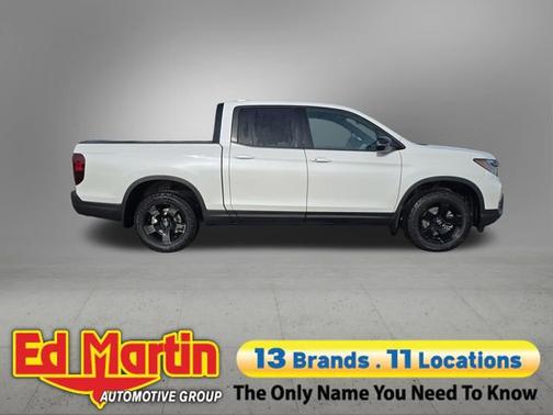 Platinum White Pearl 2026 Honda Ridgeline Black Edition
