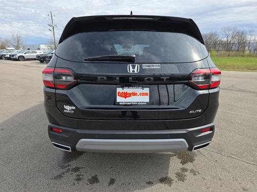 2025 Honda Pilot Elite