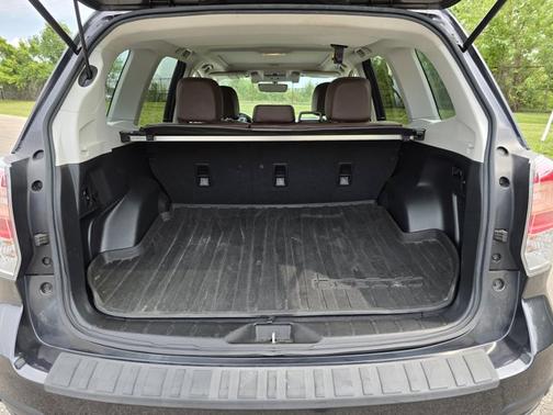 2017 Subaru Forester 2.5i Touring
