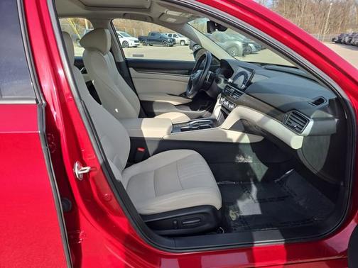 2020 Honda Accord Hybrid Touring