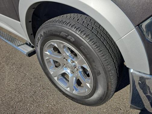 2015 RAM 1500 Laramie