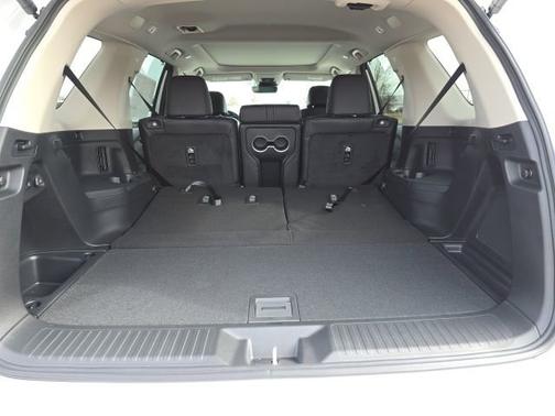 Platinum White Pearl 2026 Honda Pilot Touring S