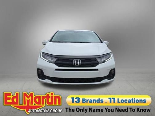 Platinum White Pearl 2026 Honda Odyssey EX-L
