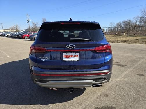 2022 Hyundai SANTA FE SE