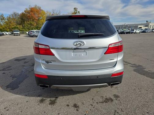 2014 Hyundai SANTA FE GLS