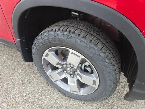 Radiant Red 2026 Honda Ridgeline RTL