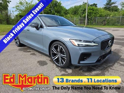 2022 Volvo S60 Recharge Plug-In Hybrid R-Design