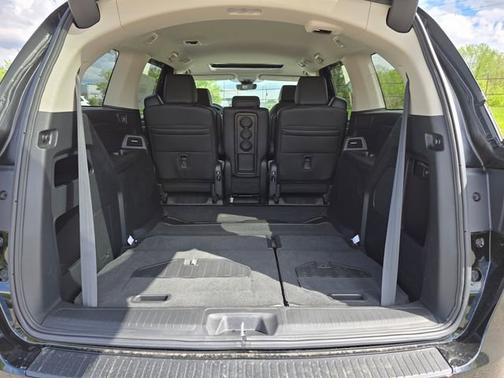 Crystal Black Pearl 2026 Honda Odyssey EX-L