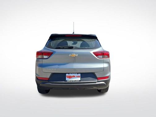 Sterling Gray Metallic 2023 Chevrolet Trailblazer LS