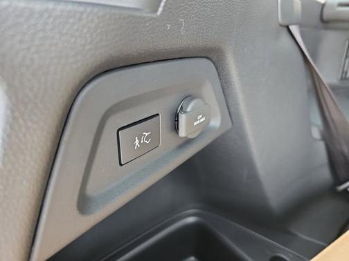 Modern Steel Metallic 2026 Honda Pilot Touring