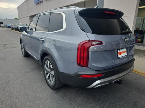 2020 Kia Telluride S