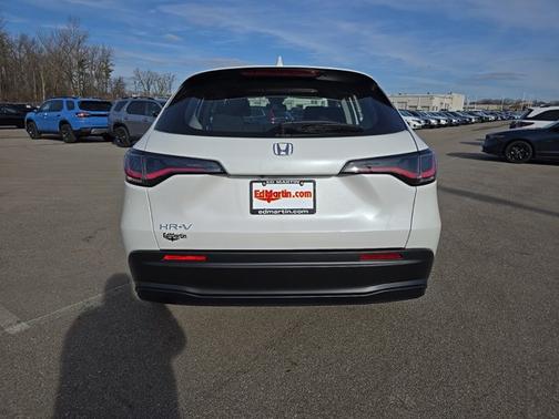2025 Honda HR-V LX