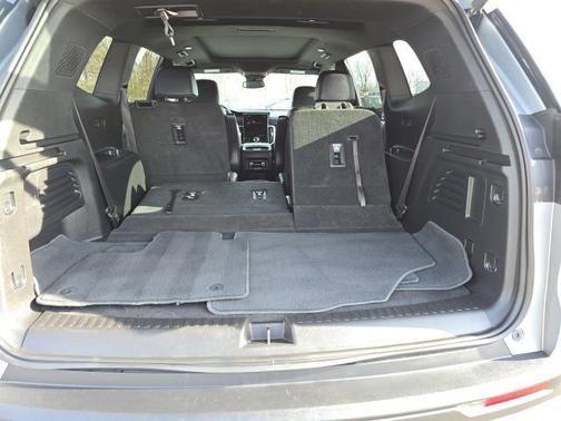 Sterling Metallic 2025 GMC Acadia FWD Elevation