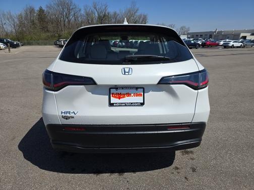 2025 Honda HR-V LX