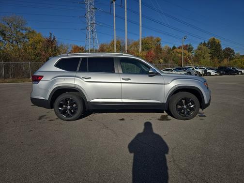 2019 Volkswagen Atlas 3.6L V6 SE w/Technology