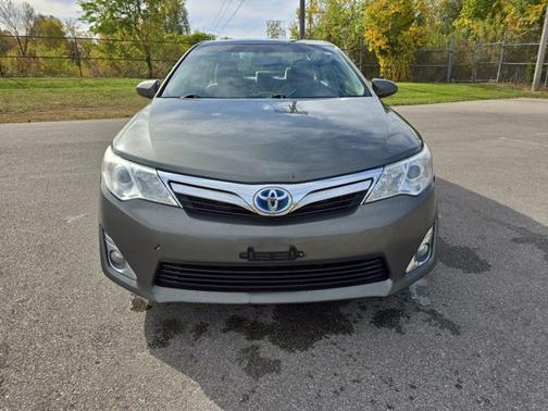 2013 Toyota Camry Hybrid XLE