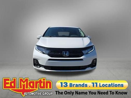 Platinum White Pearl 2026 Honda Odyssey EX-L