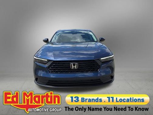 Still Night Pearl 2026 Honda Accord SE