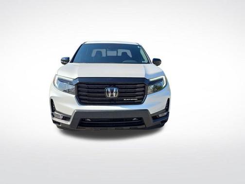 White 2023 Honda Ridgeline Black Edition
