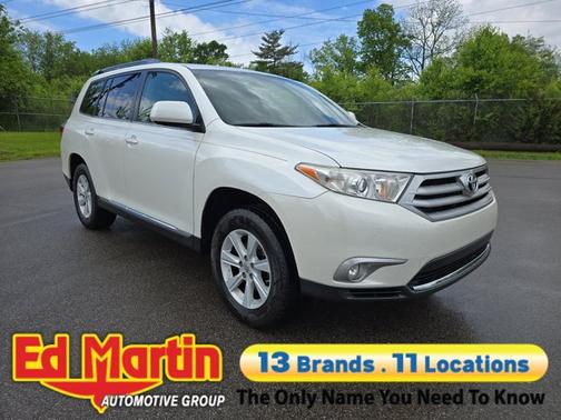 2013 Toyota Highlander SE