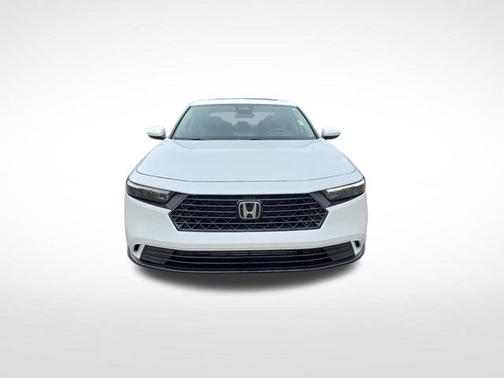 White 2023 Honda Accord EX