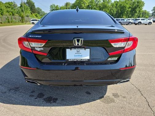 2022 Honda Accord Sport SE