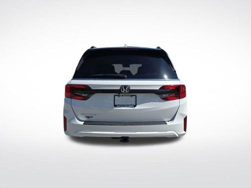 White 2026 Honda Odyssey EX-L