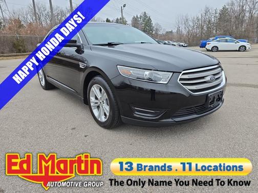 2017 Ford Taurus SEL