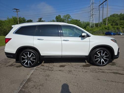 2020 Honda Pilot Touring 8-Passenger