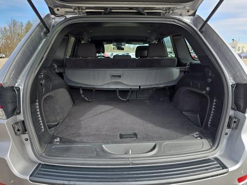 2020 Jeep Grand Cherokee Laredo E
