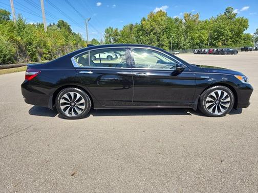 2017 Honda Accord Hybrid Base