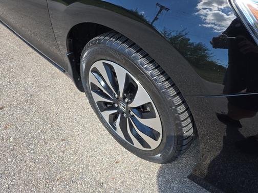 2017 Honda Accord Hybrid Base
