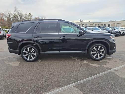 2025 Honda Pilot Elite