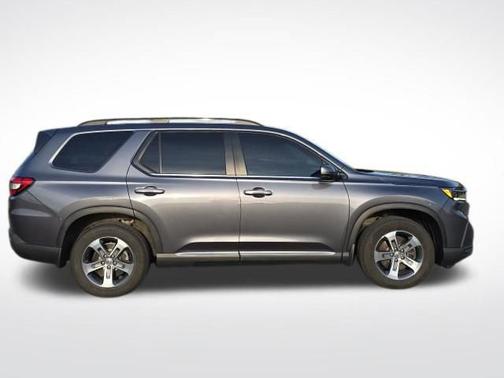 Gray 2025 Honda Pilot EX-L