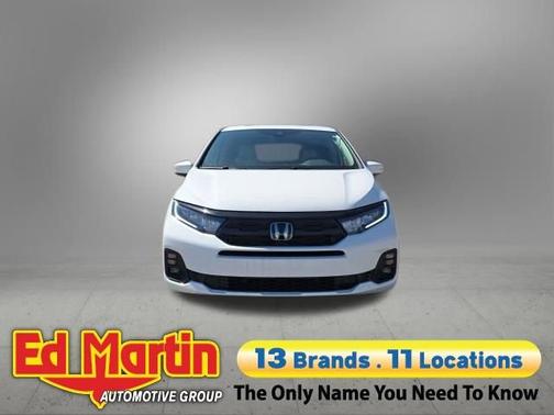 Platinum White Pearl 2026 Honda Odyssey EX-L