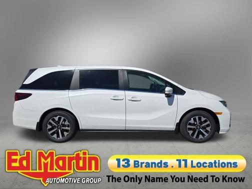Platinum White Pearl 2026 Honda Odyssey EX-L