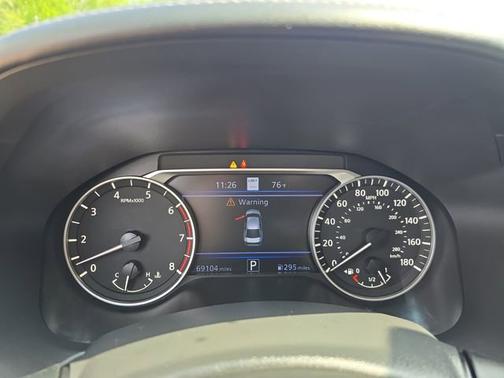 Super Black 2020 Nissan Altima 2.0 Platinum