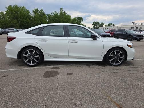 2025 Honda Civic Hybrid Sport Touring