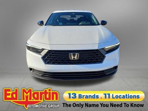 Platinum White Pearl 2025 Honda Accord Hybrid Sport