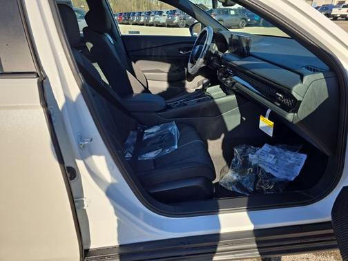 Platinum White Pearl 2025 Honda Accord Hybrid Sport
