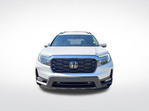 White 2023 Honda Passport EX-L