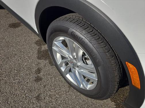 Summit White 2024 Buick Envista Preferred