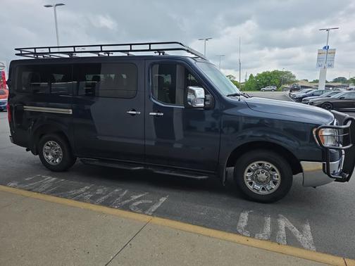 2021 Nissan NV Passenger NV3500 HD NV3500 HD SL