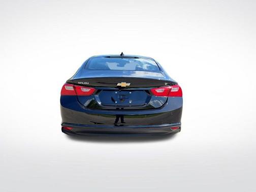 Mosaic Black Metallic 2025 Chevrolet Malibu 1LT