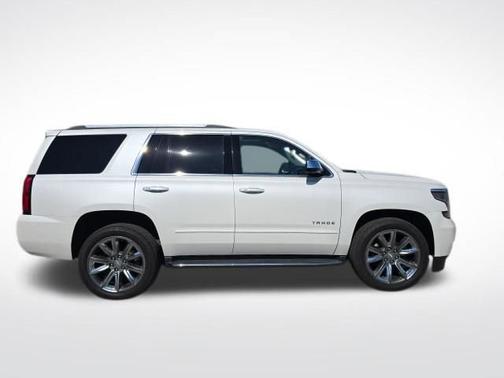 Iridescent Pearl Tricoat 2019 Chevrolet Tahoe Premier