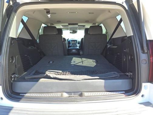 Iridescent Pearl Tricoat 2019 Chevrolet Tahoe Premier