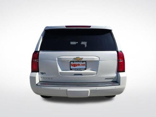 Iridescent Pearl Tricoat 2019 Chevrolet Tahoe Premier
