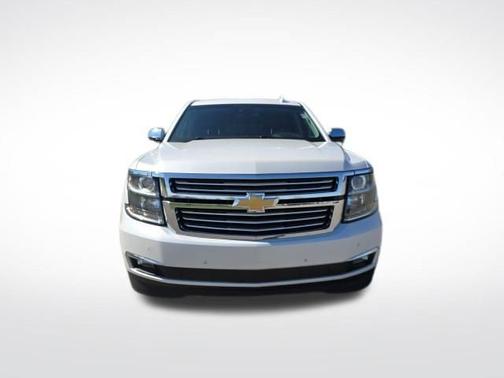 Iridescent Pearl Tricoat 2019 Chevrolet Tahoe Premier