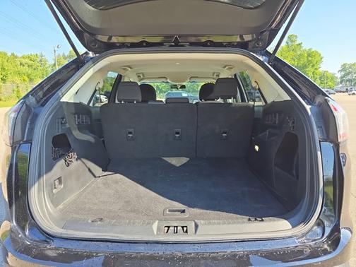 2017 Ford Edge SE