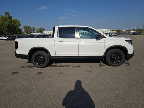 2025 Honda Ridgeline TrailSport+